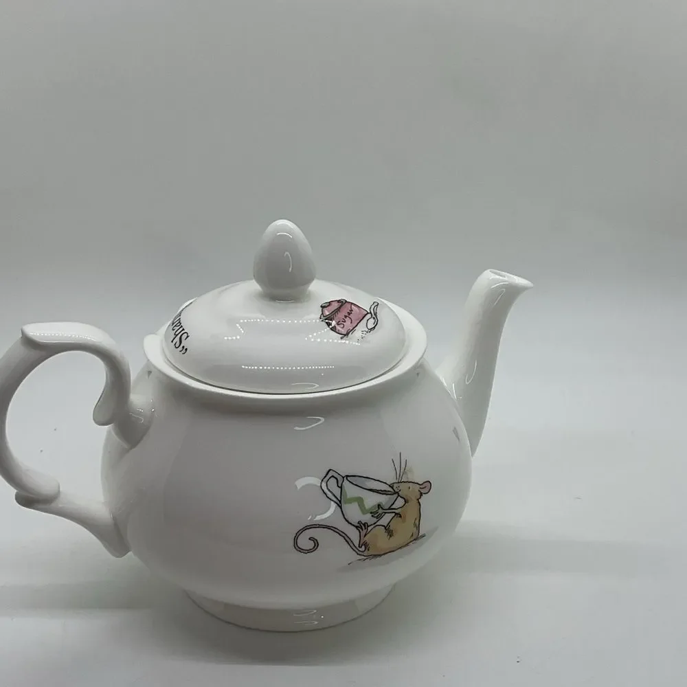 Whittard of Chelsea White Bone China Teapot with Cat Design